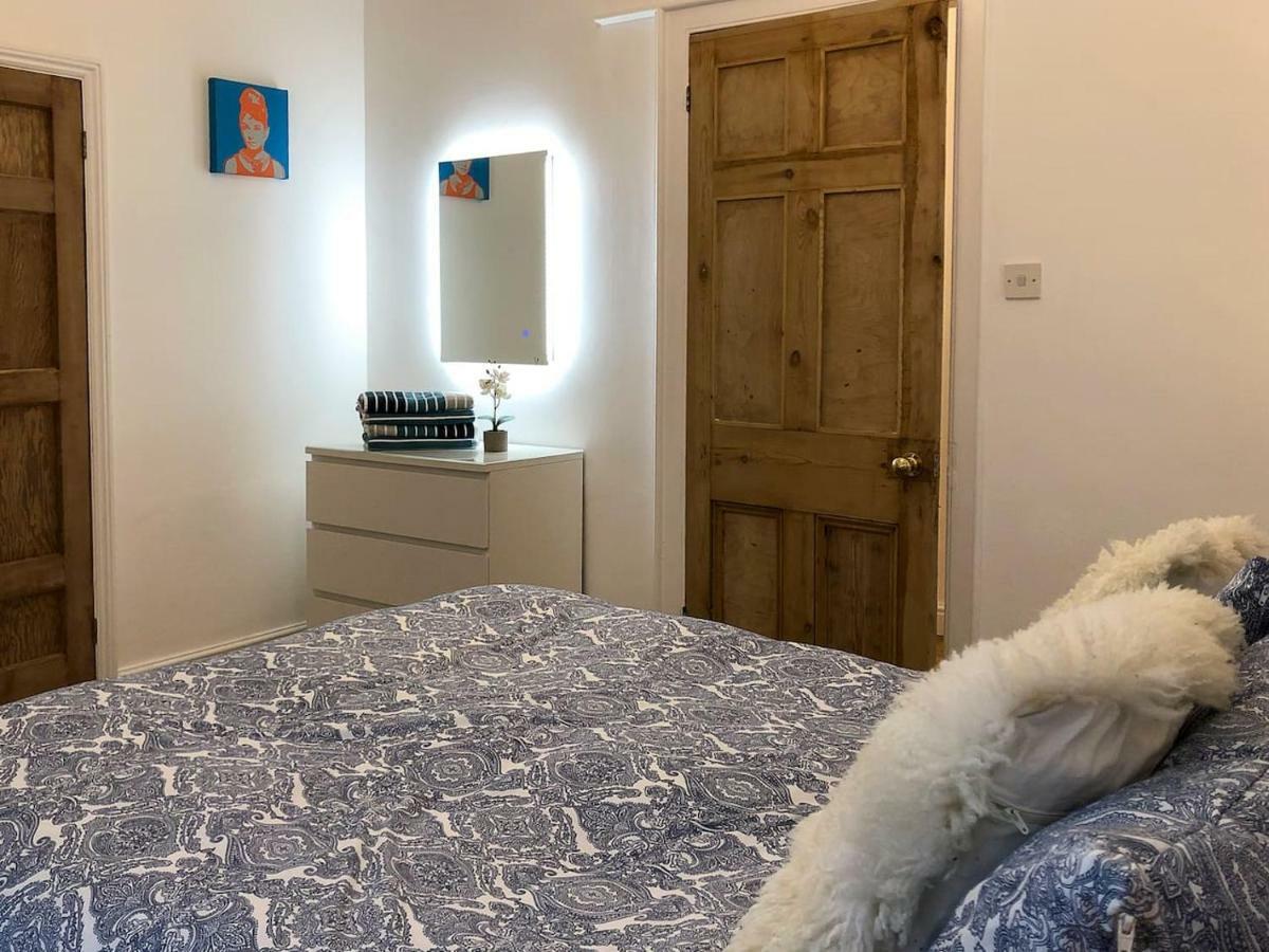 The Old Rectory Southcott Apartment In Jacobstow 10 Mins To Widemouth Bay And Crackington Haven,15 Mins Bude,20 Mins Tintagel, 27 Mins Port Issac エクステリア 写真