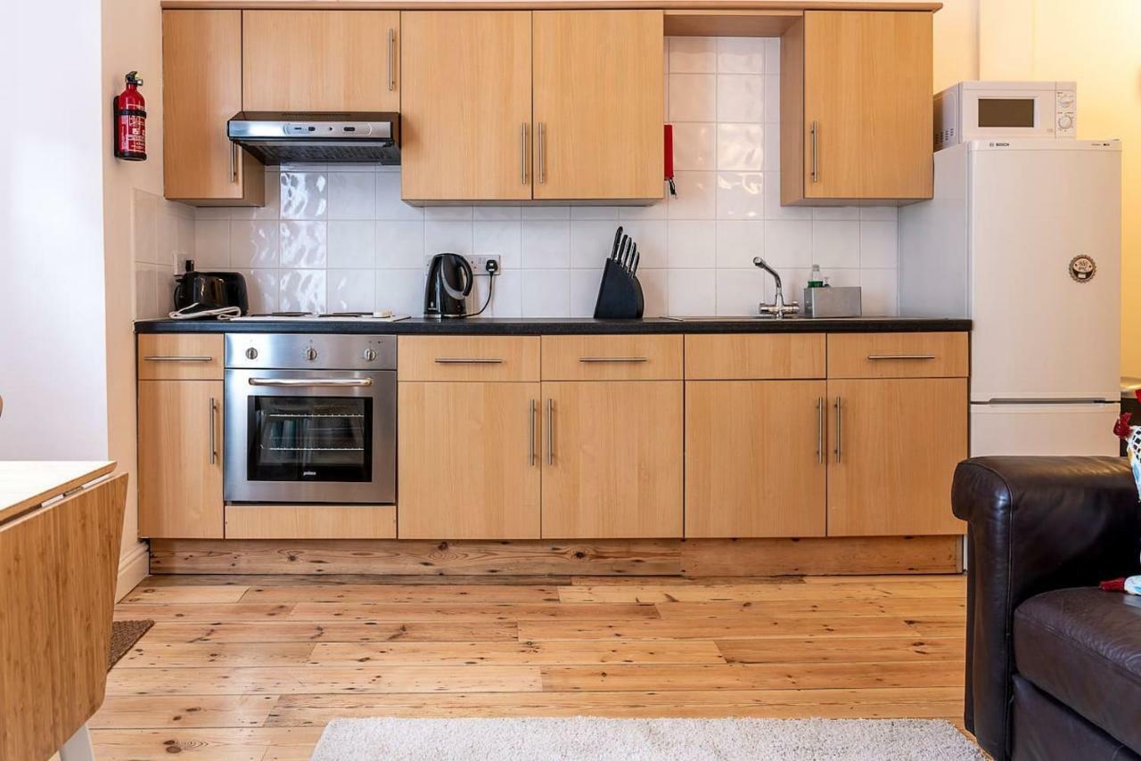 The Old Rectory Southcott Apartment In Jacobstow 10 Mins To Widemouth Bay And Crackington Haven,15 Mins Bude,20 Mins Tintagel, 27 Mins Port Issac エクステリア 写真