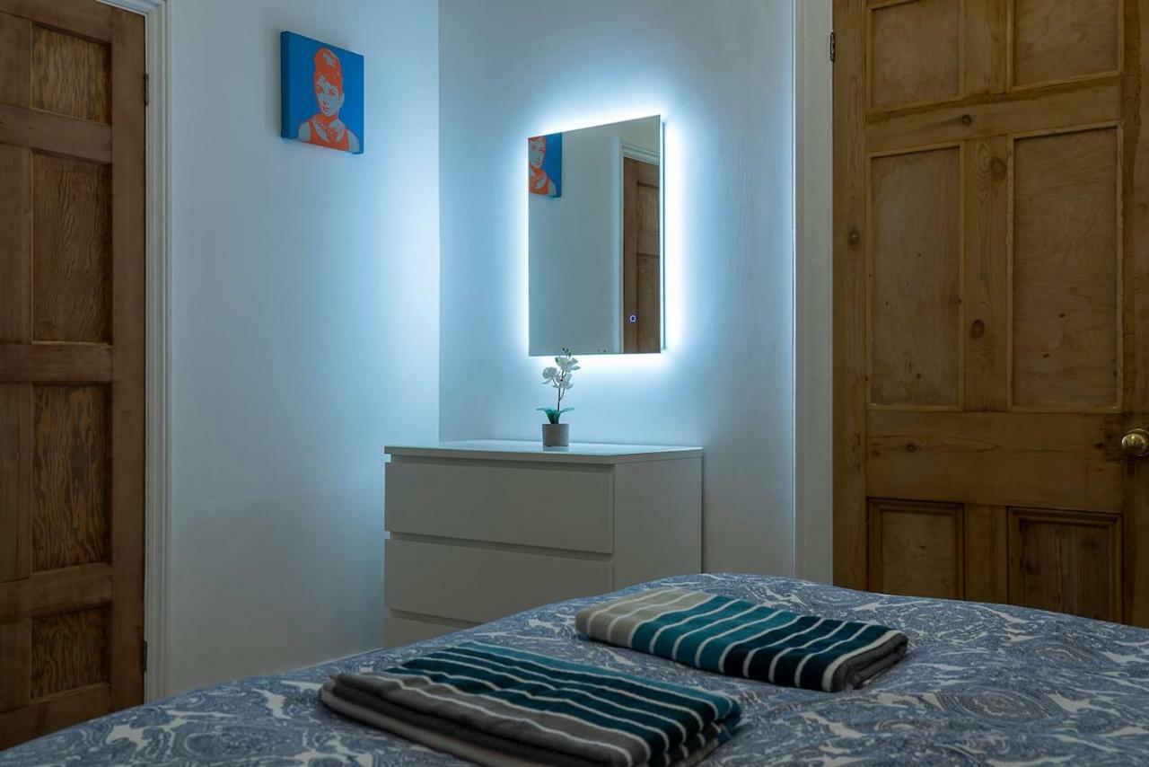 The Old Rectory Southcott Apartment In Jacobstow 10 Mins To Widemouth Bay And Crackington Haven,15 Mins Bude,20 Mins Tintagel, 27 Mins Port Issac エクステリア 写真